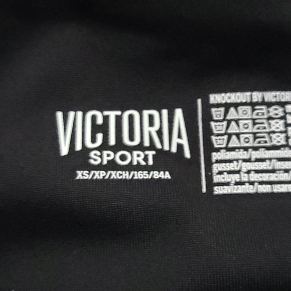 Victoria's Secret Sport Capri - Picture 6 of 7